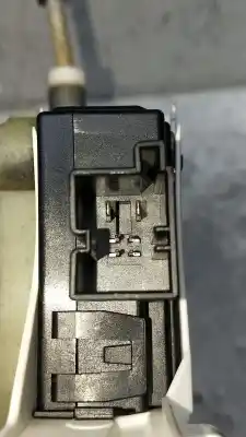 İkinci el araba yedek parçası arka sag cam regülatörü için audi a6 c6 (4f2) 3.0 tdi quattro oem iam referansları 4f0959802c   İkinci el araba yedek parçası arka sag cam regülatörü için audi a6 c6 (4f2) 3.0 tdi quattro oem iam referansları 4f0959802c