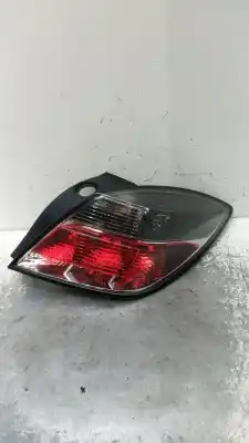 İkinci el araba yedek parçası Sag Kuyruk Lambasi için OPEL ASTRA H GTC (A04) 1.9 CDTI (L08) OEM IAM referansları 13252444ECE  93357460SAE İkinci el araba yedek parçası Sag Kuyruk Lambasi için OPEL ASTRA H GTC (A04) 1.9 CDTI (L08) OEM IAM referansları 13252444ECE  93357460SAE
