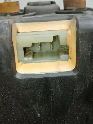 Peça sobressalente para automóvel em segunda mão motor de sofagem por peugeot partner tepee 1.6 hdi 90 referências oem iam 5g6928100  