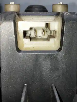 Peça sobressalente para automóvel em segunda mão motor de sofagem por opel corsa d cosmo referências oem iam   