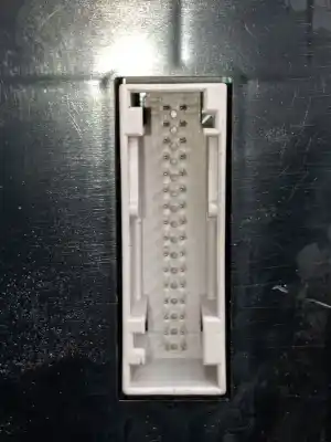 Автозапчастина б/у панель інструментів для audi a6 c6 (4f2) 3.0 tdi quattro посилання на oem iam 4f0920901c  4f0910900c