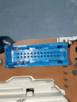 Peça sobressalente para automóvel em segunda mão quadrante por audi 80 b4 sedán (8c2) 1.9 tdi referências oem iam 110008563  8a0919033g