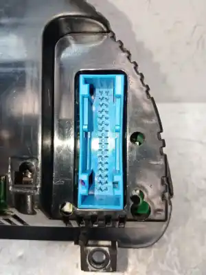 Peça sobressalente para automóvel em segunda mão quadrante por seat exeo (3r2) 2.0 tdi referências oem iam 0263676325 0267100081 3r0920830h