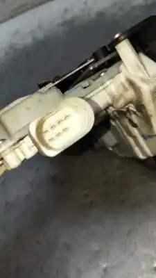 Second-hand car spare part front right central locking system for seat leon (1p1) 1.4 tsi oem iam references   