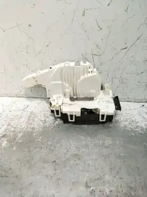 Second-hand car spare part front left central locking system for infiniti q30 2.2 d oem iam references a0997201901  