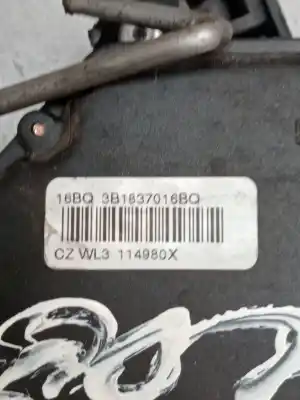Pezzo di ricambio per auto di seconda mano motore chiusura centrale anteriore destro per skoda fabia i combi (6y5) 1.4 tdi riferimenti oem iam 3b1837016bq  