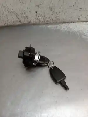 Peça sobressalente para automóvel em segunda mão  por VOLVO V50 (545)  Referências OEM IAM 92LP0808  