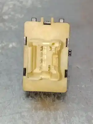 Peça sobressalente para automóvel em segunda mão botão / interruptor elevador vidro dianteiro direito por renault captur i (j5_, h5_) 1.2 tce 120 referências oem iam 254218614r  