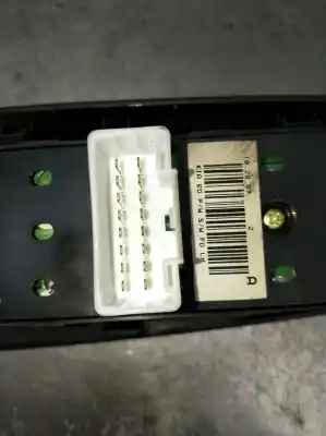 Second-hand car spare part left front power window switch for kia cee'd sw (ed) 2.0 crdi 140 oem iam references   