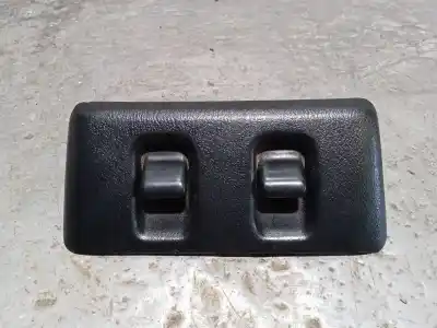 Pezzo di ricambio per auto di seconda mano interruttore alzacristalli anteriore sinistro per rover 200 ii fastback (rf) 220 d/sd riferimenti oem iam 