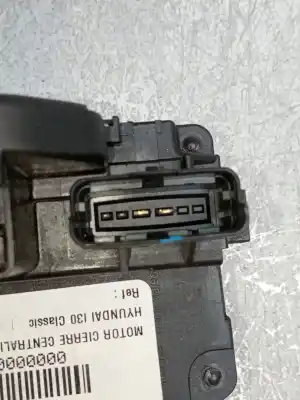 Second-hand car spare part front right central locking system for hyundai i30 classic oem iam references   