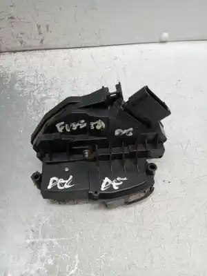 Peça sobressalente para automóvel em segunda mão motor de fechadura central dianteiro direito por ford fiesta (cb1) ambiente referências oem iam   