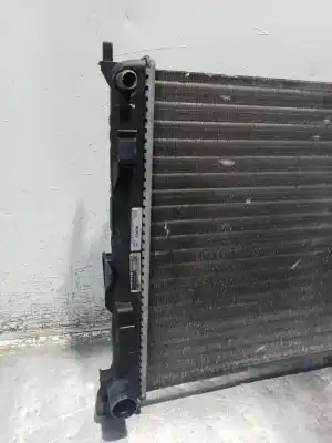 Second-hand car spare part water radiator for renault clio iii exception oem iam references 124790  8200523416