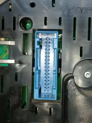 Peça sobressalente para automóvel em segunda mão quadrante por audi a3 (8p1) 2.0 tdi 16v referências oem iam 8p0920931e  