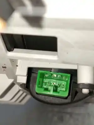 Peça sobressalente para automóvel em segunda mão quadrante por volvo v50 (545) 2.0 d referências oem iam 30669185  69294980t