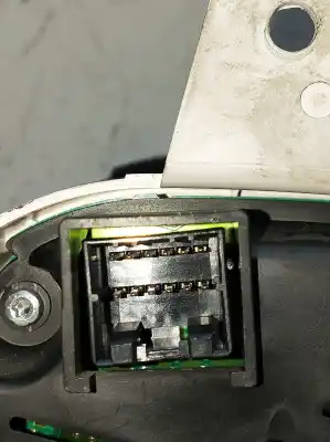 Peça sobressalente para automóvel em segunda mão quadrante por kia cee'd fastback (ed) 1.6 crdi 90 referências oem iam 940241h151  