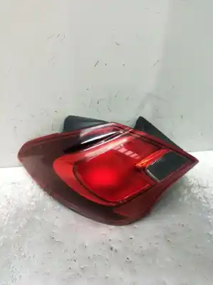 Tweedehands auto-onderdeel LINKER ACHTERLAMP voor OPEL CORSA E (X15)  OEM IAM-referenties 39012621  460034366
