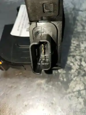 Second-hand car spare part front right central locking system for renault clio iii 1.5 dci diesel cat oem iam references   