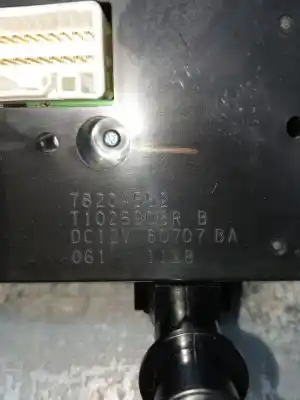 Second-hand car spare part heating / air conditioning control panel for citroen c-zero * oem iam references 7820a552  t1025908r