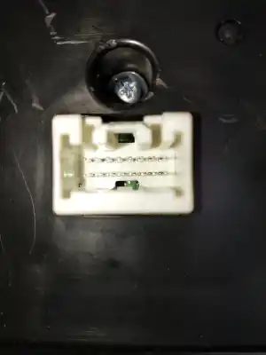 Peça sobressalente para automóvel em segunda mão comando de sofagem (chauffage / ar condicionado)  por mazda 3 lim. (bl) luxury referências oem iam bbp361190k  k40009g9a