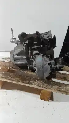 Pezzo di ricambio per auto di seconda mano riduttore per citroen jumpy furgón 1.6 hdi 90 16v riferimenti oem iam 20dp35 2974605b 