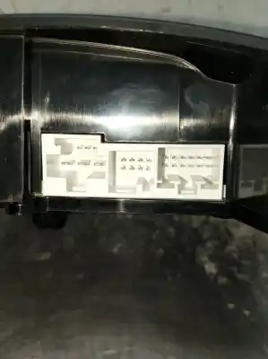 Автозапчастина б/у внутрішне світло для infiniti q30 2.2 d посилання на oem iam a0919003501  160310005907