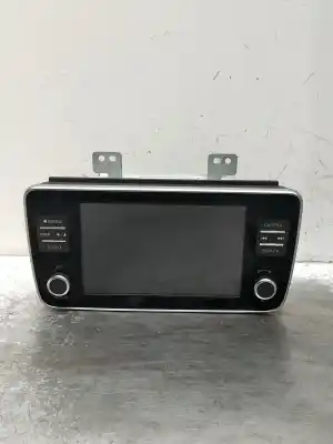 Pezzo di ricambio per auto di seconda mano impianto audio / radio cd per nissan leaf (ze1) electric riferimenti oem iam 7513751589