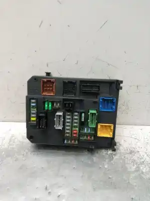 Автозапчасти б/у БЛОК РЕЛЕ/ПРЕДОХРАНИТЕЛЕЙ за CITROEN C4 II (NC_)  ссылки OEM IAM 966554748000 BSIQ0300 S180121003