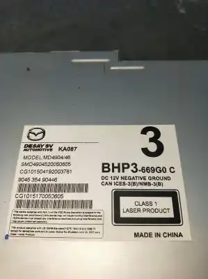Peça sobressalente para automóvel em segunda mão sistema de áudio / rádio cd por mazda 3 (bm, bn) 2.2 d referências oem iam bhp3669g0c  md790446