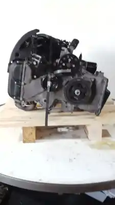 Tweedehands auto-onderdeel complete motor voor kia cee'd fastback (ed) 1.6 oem iam-referenties g4fc 7z015558 