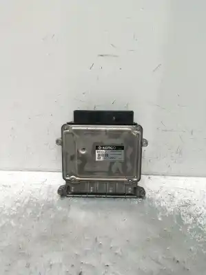 Peça sobressalente para automóvel em segunda mão centralina de motor uce por hyundai accent iii sedán (mc) 1.4 gl referências oem iam 9030930743a2