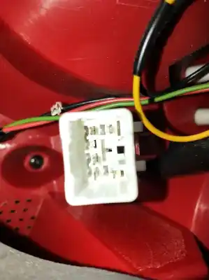 Second-hand car spare part right tailgate light for kia cee'd fastback (ed) 1.6 oem iam references   