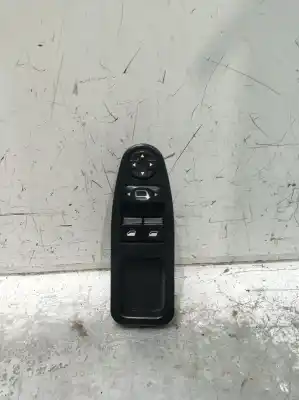 Pezzo di ricambio per auto di seconda mano interruttore alzacristalli anteriore sinistro per citroen jumpy furgón 1.6 hdi 90 16v riferimenti oem iam 462060228