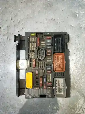 Peça sobressalente para automóvel em segunda mão caixa de fusíveis e relés por citroen c4 picasso i monospace (ud_) 1.6 hdi referências oem iam 9666700080  bsmr0100