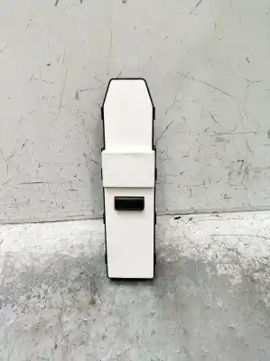 Peça sobressalente para automóvel em segunda mão botão / interruptor elevador vidro dianteiro esquerdo por kia optima (jf) 1.7 crdi referências oem iam 93570d4ag0byf  0005034