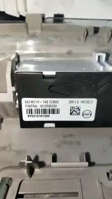 Автозапчасти б/у внутренний свет за citroen c5 aircross (a_) 2.0 bluehdi 180 (ajehzr) ссылки oem iam 9812595380  bp0310181599