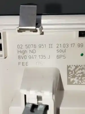 Автозапчастина б/у внутрішне світло для audi a3 limousine (8vs, 8vm) 2.0 tdi посилання на oem iam 8v0947135j  025076951