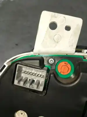 Peça sobressalente para automóvel em segunda mão quadrante por kia pro cee'd (ed) 2.0 crdi 140 referências oem iam 940031h151  