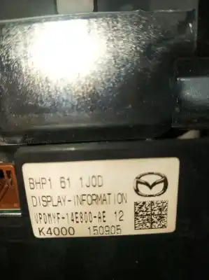 Second-hand car spare part multifunction display for mazda 3 (bm, bn) 2.2 d oem iam references bhp1611j0d  k4000150905