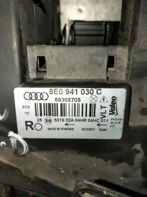 Second-hand car spare part right headlight for audi a4 b6 (8e2) 1.9 tdi oem iam references 8e0941030c  89305705