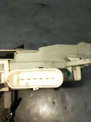 Second-hand car spare part rear left central locking system for seat leon (1p1) 1.6 tdi oem iam references   