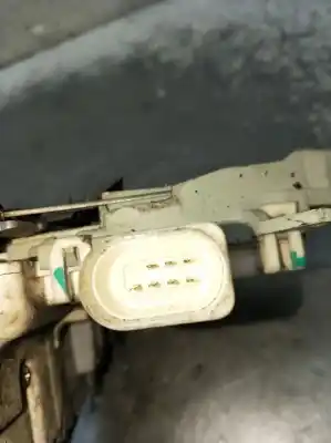 Second-hand car spare part front left central locking system for seat leon (1p1) 1.6 tdi oem iam references 1p1977115b  