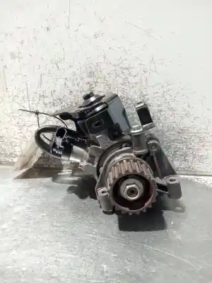 Pezzo di ricambio per auto di seconda mano POMPA DINIEZIONE per MERCEDES-BENZ CITAN MONOSPACE (W415) 109 CDI (415.703) Riferimenti OEM IAM 0445010704  