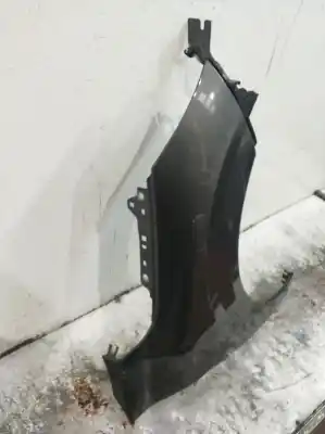 Peça sobressalente para automóvel em segunda mão guarda-lamas dianteiro direito por peugeot 208 (p2) * referências oem iam   