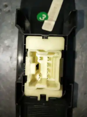 Second-hand car spare part right front power window switch for renault captur dynamique oem iam references 809602454r  1135206x