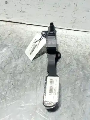 Peça sobressalente para automóvel em segunda mão Potenciômetro por TOYOTA AURIS (_E15_) 1.4 D-4D (NDE150_) Referências OEM IAM 7811002012  