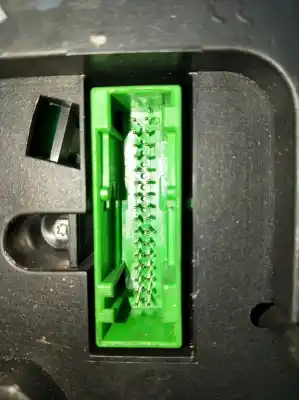 Peça sobressalente para automóvel em segunda mão quadrante por audi a4 b5 avant (8d5) s4 quattro referências oem iam 8d0920933a 110008943015 