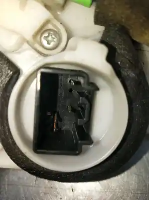 Second-hand car spare part rear right central locking system for mazda 3 lim. (bl) luxury oem iam references   