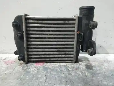Peça sobressalente para automóvel em segunda mão intercooler por audi a6 avant (4f5) 3.0 tdi quattro (171kw) referências oem iam 