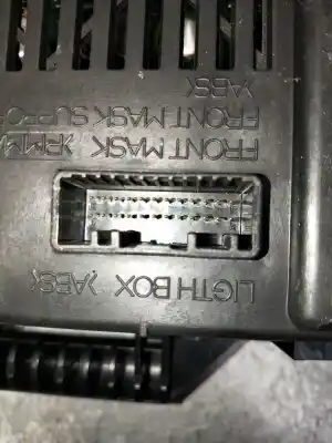 Second-hand car spare part multifunction display for renault zoe limited 72 cv / 53 kw oem iam references 248101071r  503010080116